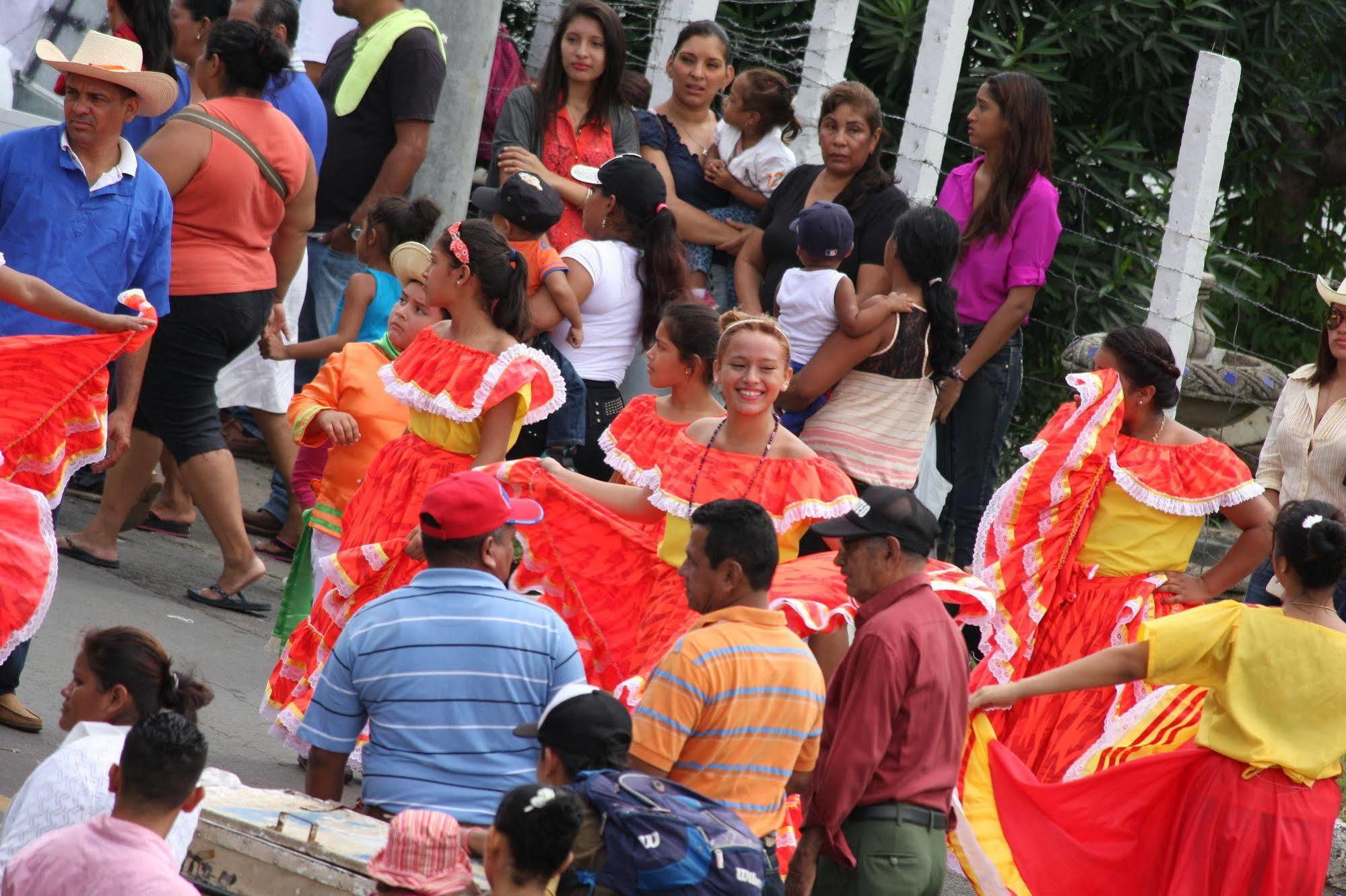 El Mirador Suites Managua Zewnętrze zdjęcie
